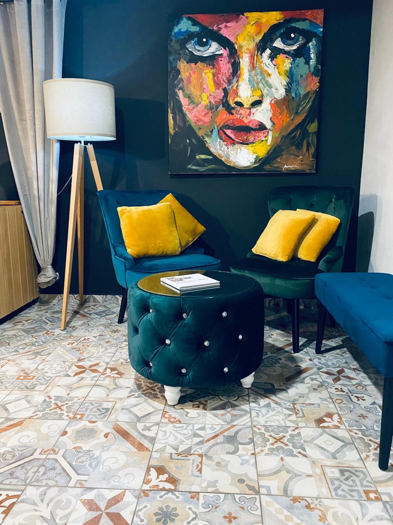 Rooms & Apartment Zala Airport Shuttle Option ツェルクニェ・ナ・ゴレニスケム エクステリア 写真
