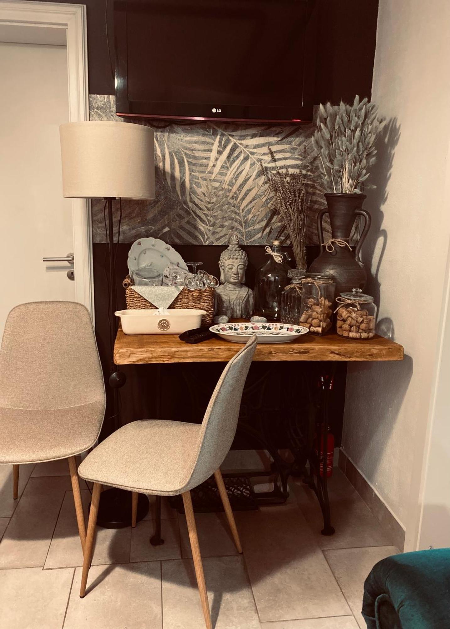 Rooms & Apartment Zala Airport Shuttle Option ツェルクニェ・ナ・ゴレニスケム エクステリア 写真
